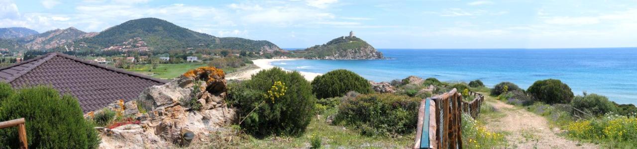 Case Sul Mare Residenze Di Bes Chia Bagian luar foto